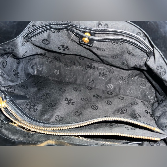 Tory Burch Gold Chain Tote - Picture 13 of 13